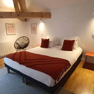 Cosylocation - Vue Theatre Antique/jardin De Cybele Appartement